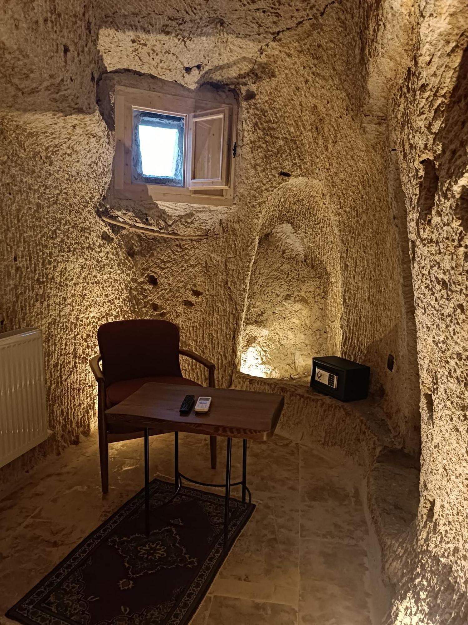 Peruna Cave Γκόρεμε Εξωτερικό φωτογραφία